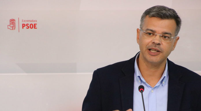 EN ESTOS DOS AÑOS DE GOBIERNO SOCIALISTA HEMOS RECUPERADO LA DIGNIDAD DE LA SANIDAD EXTREMEÑA